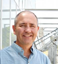 Dr. Allen Van Deynze